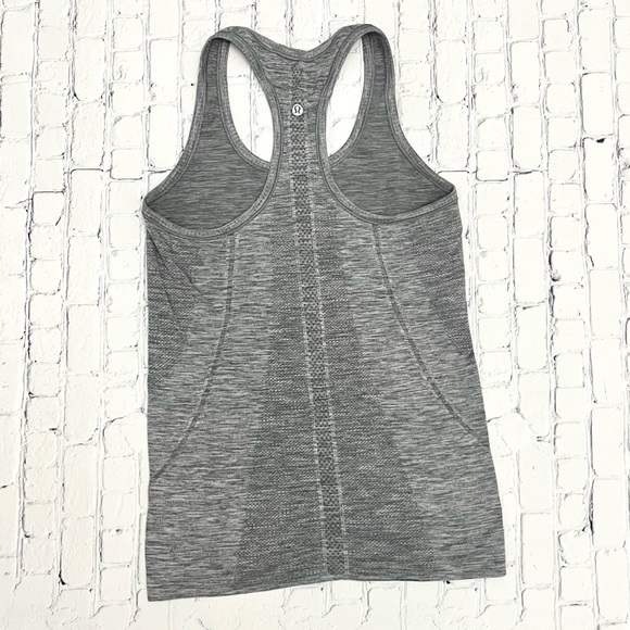 Lululemon SwiftlyTech Racerback Tank 031 - Picture 2 of 4